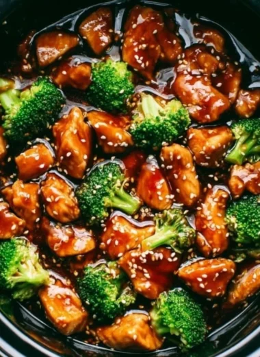 Deliciously cooked Dump and Go Crockpot Teriyaki Chicken served with rice.