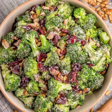 Delicious keto broccoli salad recipe with fresh ingredients and vibrant colors