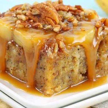 Delicious Banana Upside Down Cake with caramelized bananas on top