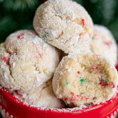 Delicious homemade snowball cookies dusted with powdered sugar